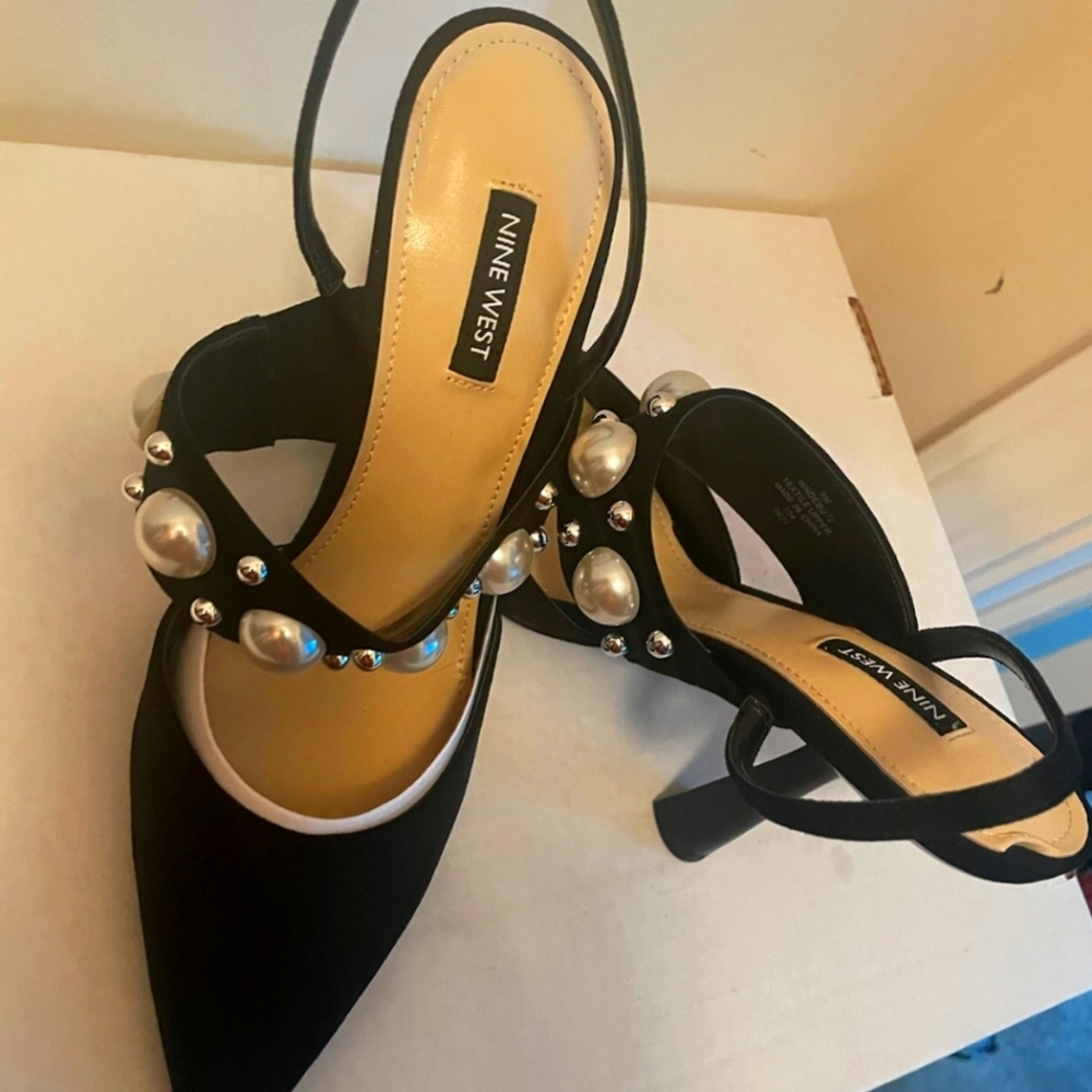 Nine West Debut 2 Pump